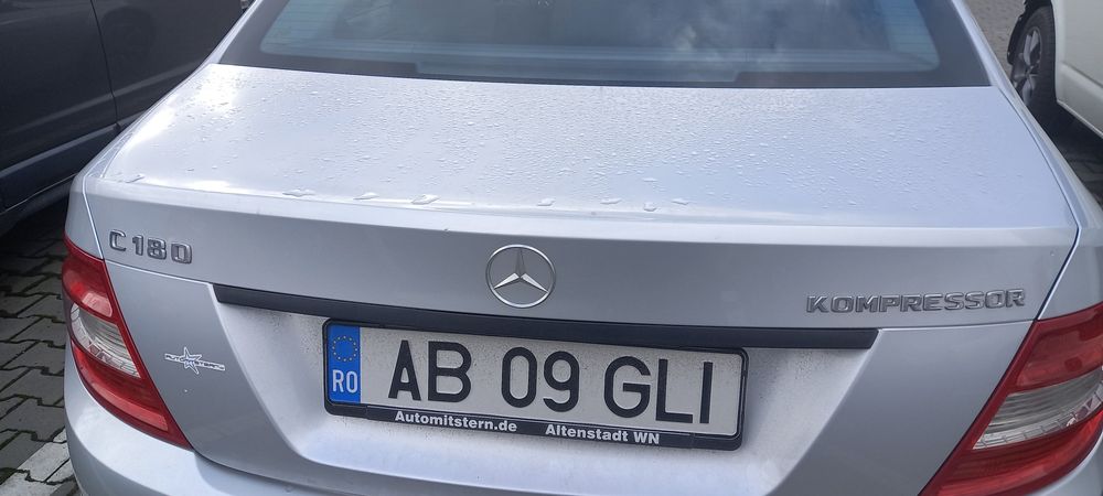 Mercedes c 180 kompresor