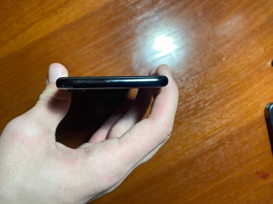 iPhone X 64gb 74% акб