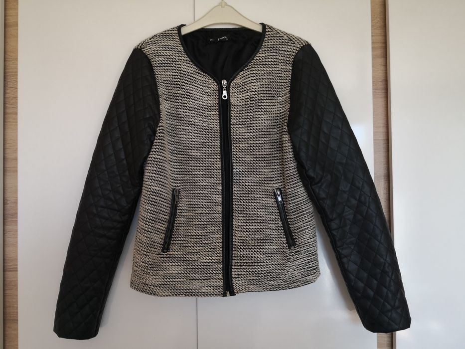 Преходно яке с кожени елементи