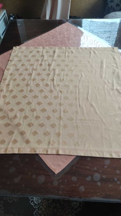 Покривки за маса 5 лв.за брой