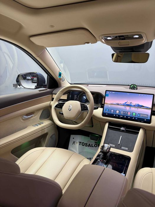 Продается новый AITO M7