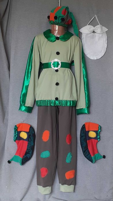 Costum Pitic pentru  copii 8-9-10 ani 205 lei