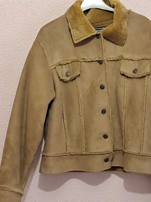 Geaca damă nepurtată!