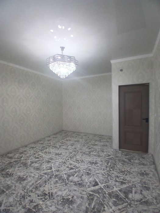 Квартира сотилади срочна
