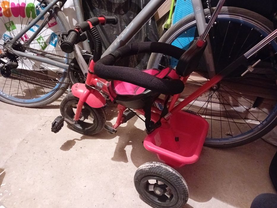 Детска триколка със сенник