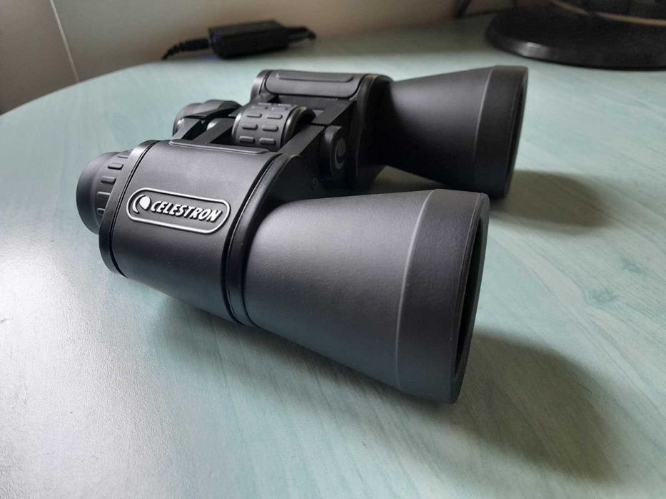Binoclu Celestron UpClose G2, 10x50, Negru