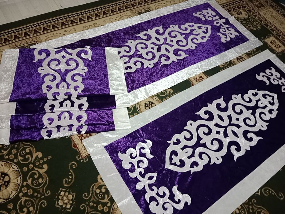 Көрпешенің тысы бар