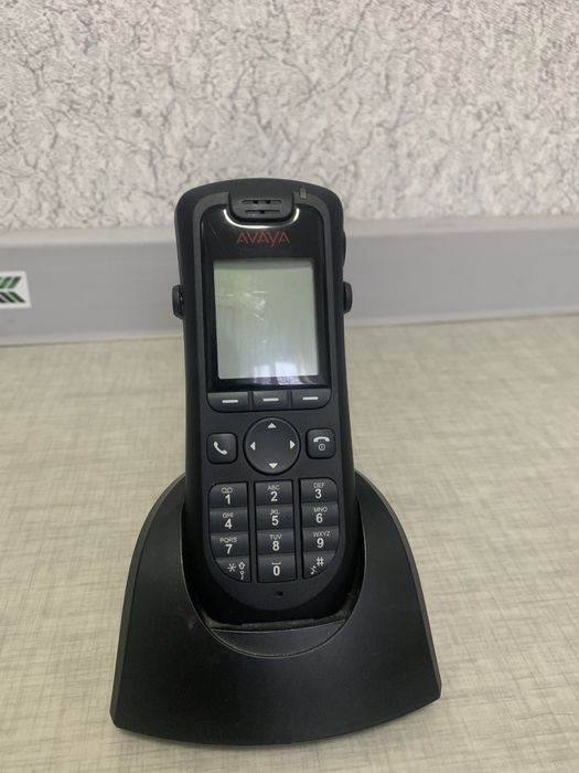 Комплект DECT-телефонов Avaya 3730 в идеальном состоянии (3 шт)
