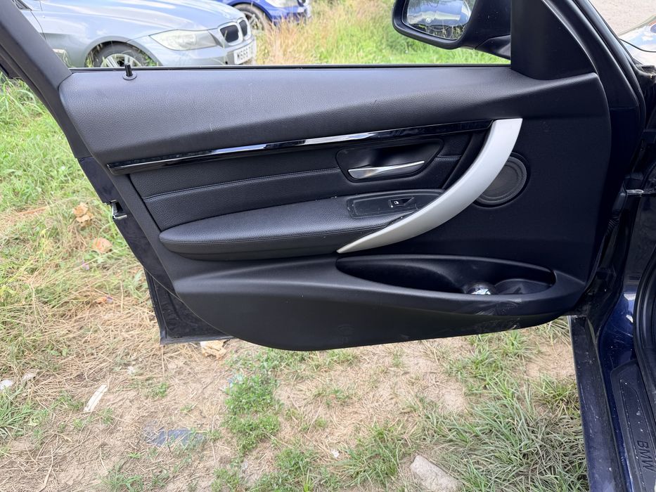 Fete usi  piele bmw f30 f31