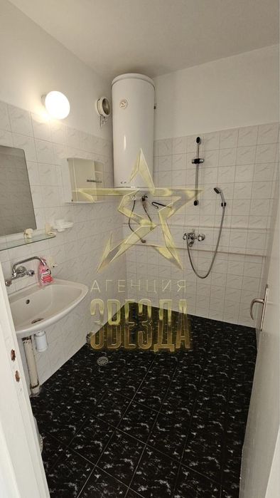 Продава се Тристаен апартамент в Пловдив, Тракия - 75 кв.м за 1534 €/кв.м - Снимка #3