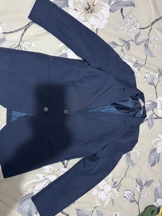 Детско сако и панталон с ръб