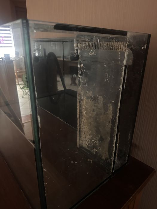De vanzare acvariu pentru apa sarata !(acvariu marin)
