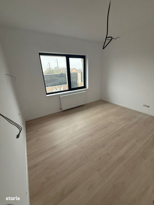 Casă În Rate La Dezvoltator 4 Camere
