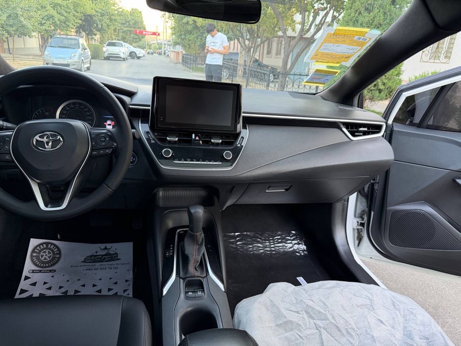 TOYOTA Corolla Full 4 Позиция 2023 Состаяние Зор йенгиде