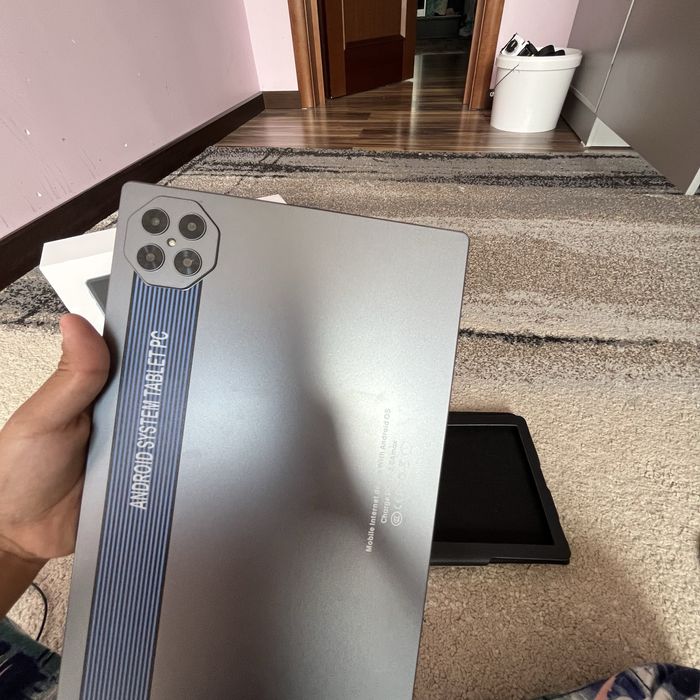 Планшет PadPro буквально новый