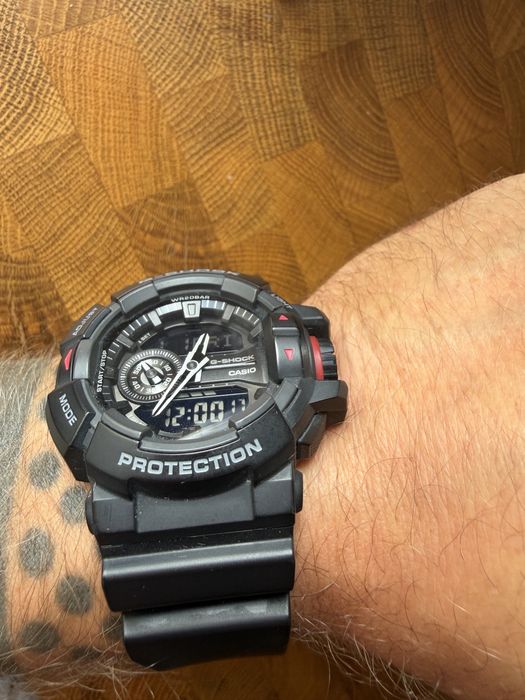 Casio G-shock  GA 400