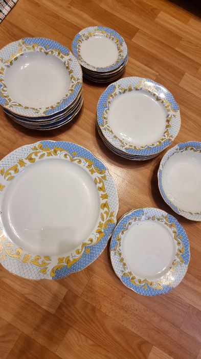 Продам сервис на 6 персон