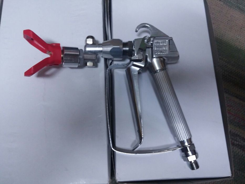 Ъглов накрайник за безвъзушно боядисване