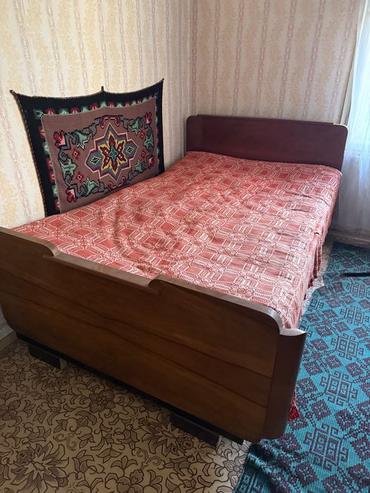 РАЗПРОДАЖБА! Трапезна разтегателна маса, здрави мебели от къща в Чешнегирово