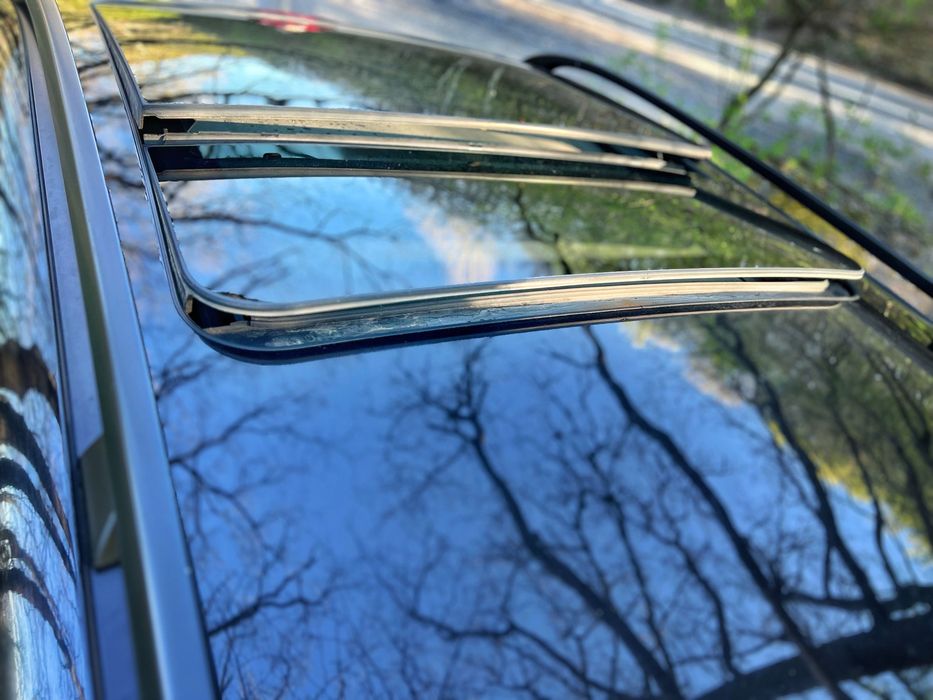 BMW 330xd E91, 231 к.с., автоматик, Швейцарски внос, нова верига