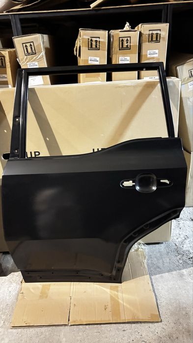 Фары запчасти на Land Cruiser Prado 250 оригинал