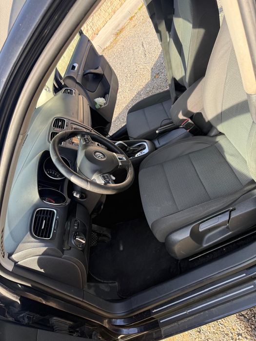 Vand sau dezmembrez Golf 6, 1.6