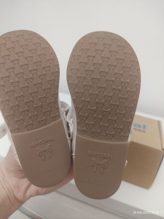 Pantofi Mayoral mărimea 23