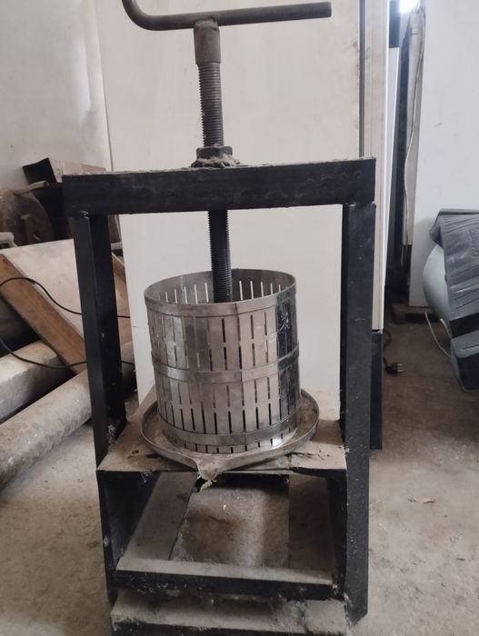 Анор скадиган аппарат сотилад