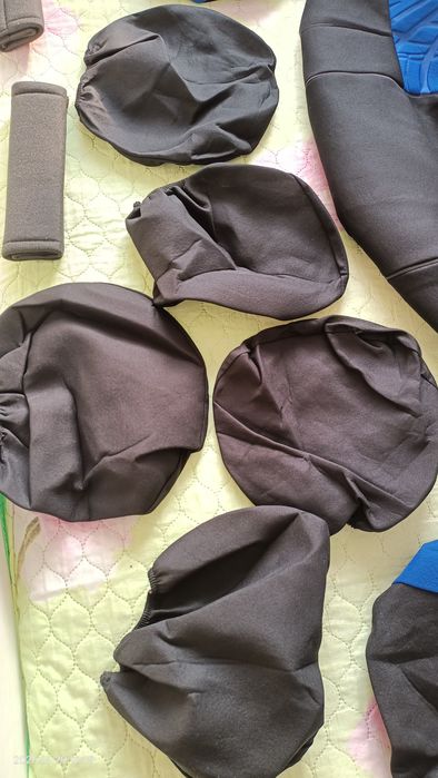 Чехлы на сиденья автомобиля