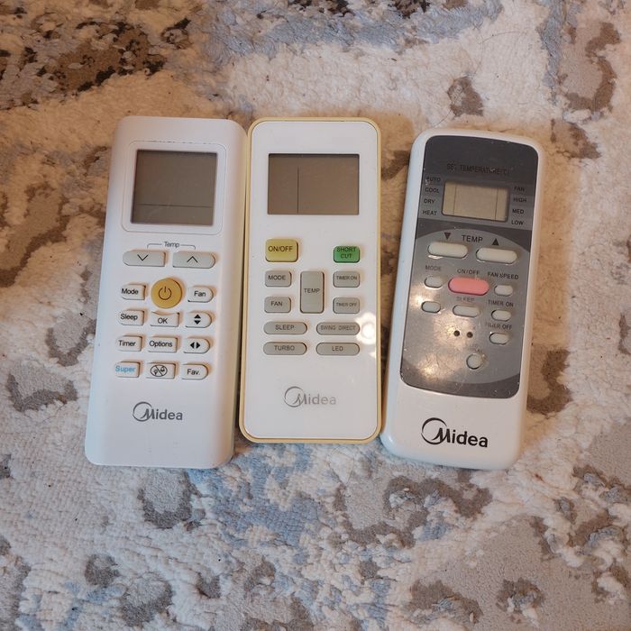 Продаётся пульт для сплит-системы LG, ALMACOM,GREE MIDEA,DITREEX DAEWO