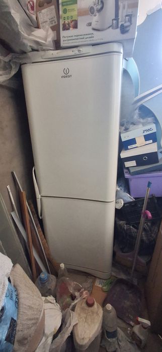 Холодильник индезит