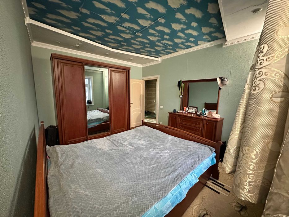 Қибрайда 3 хонали квартира сотилади