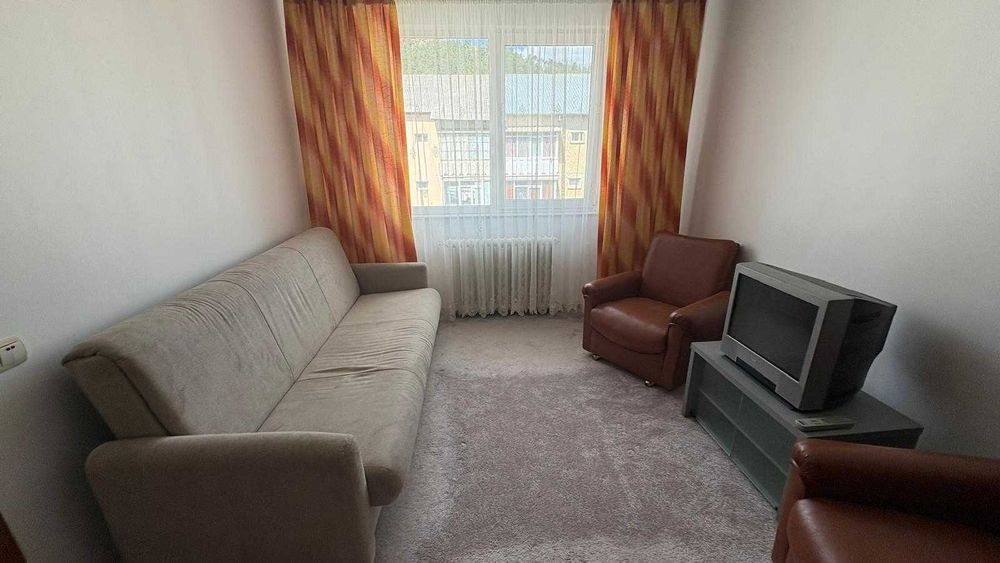 Inchiriem apartament cu 2 camere, 50 m2, decomandat, complet mobilat, utilat, balcon inchis, strada Progresului, Maratei. Exclus animale de companie.