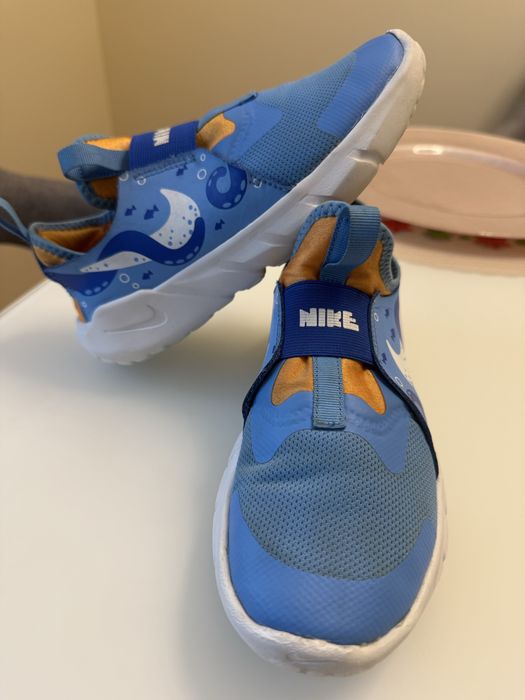 Детски маратонки Nike  размер 35 100% оригинал!!!