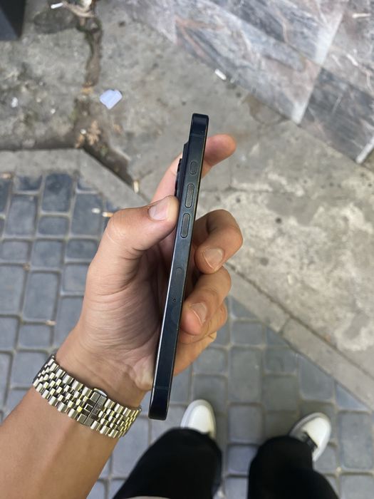 iPhone 15 pro 128gb