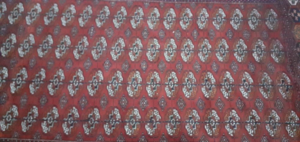 Туркменский гилем