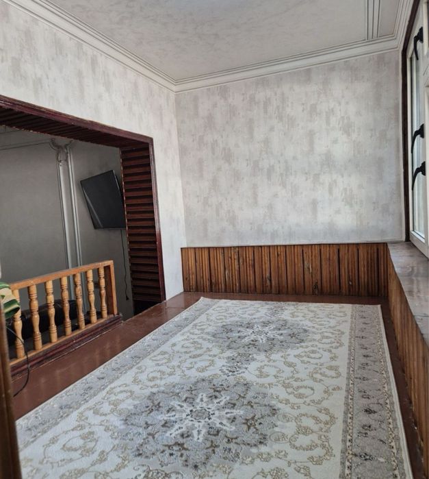 Аренда 3 комнатной квартиры на 1-этаже Юнусабад 19 Ор-р Батальон