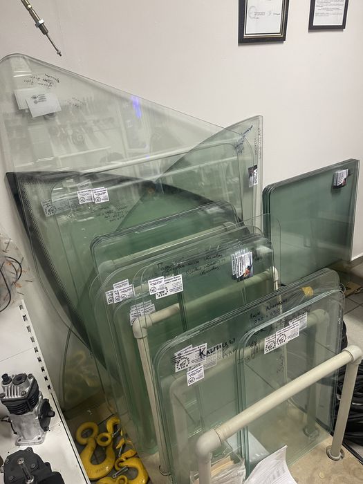 Стекла на автокран