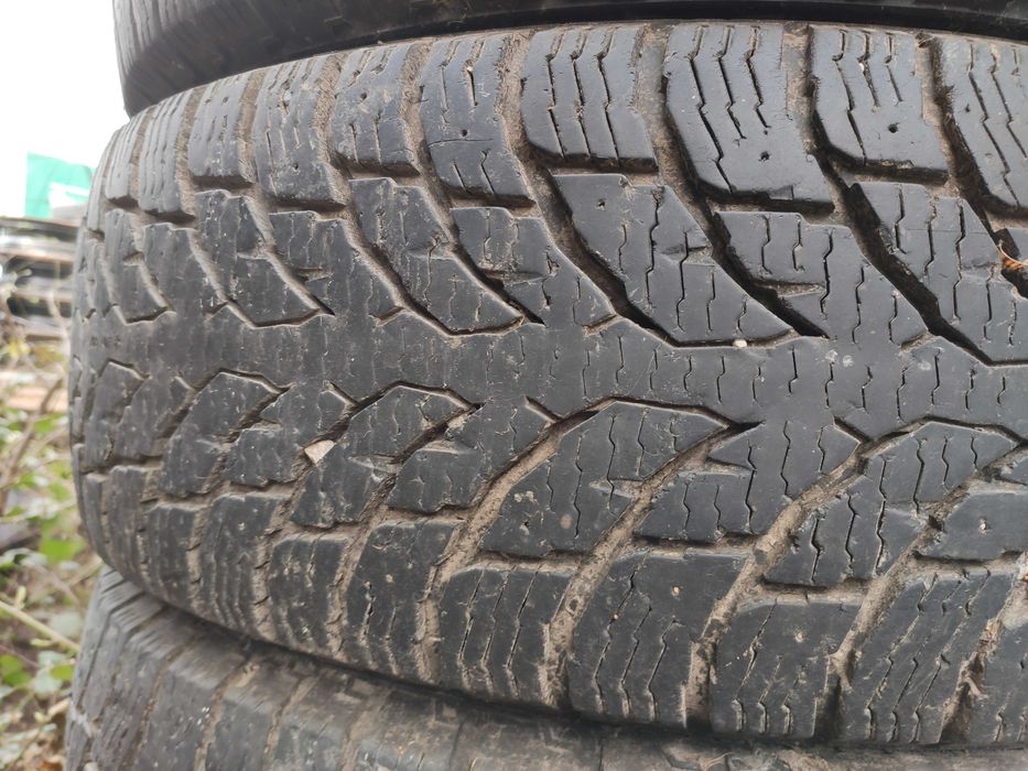 4бр Зимни гуми 265 75 16 - Nokian