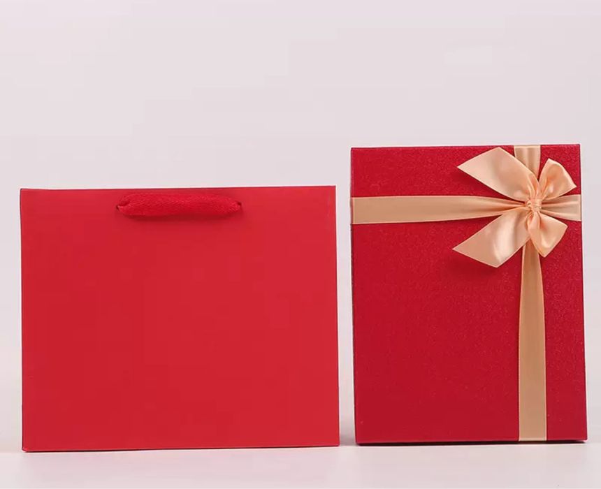 подарочные коробки