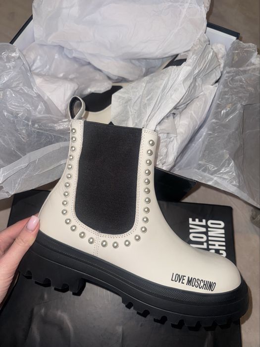 Love Moschino дамски боти, размер 39 – нови, оригинал