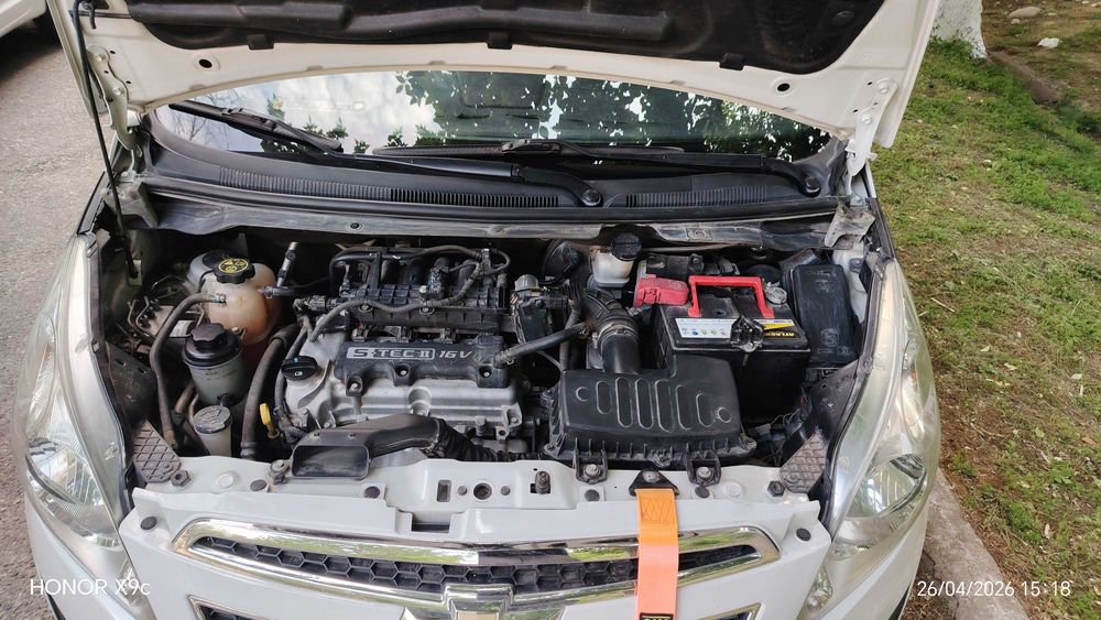 Chevrolet Spark 2015 года