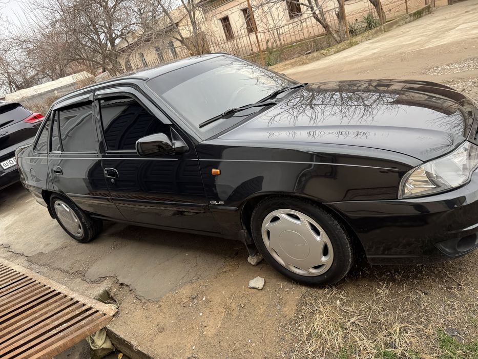 Nexia 2 sotiladi 1.6 super kandisoner