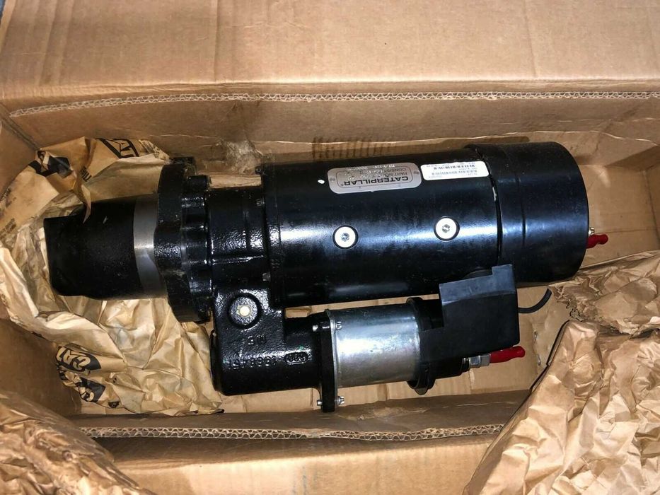 Стартер  для экскаватора, погрузчика