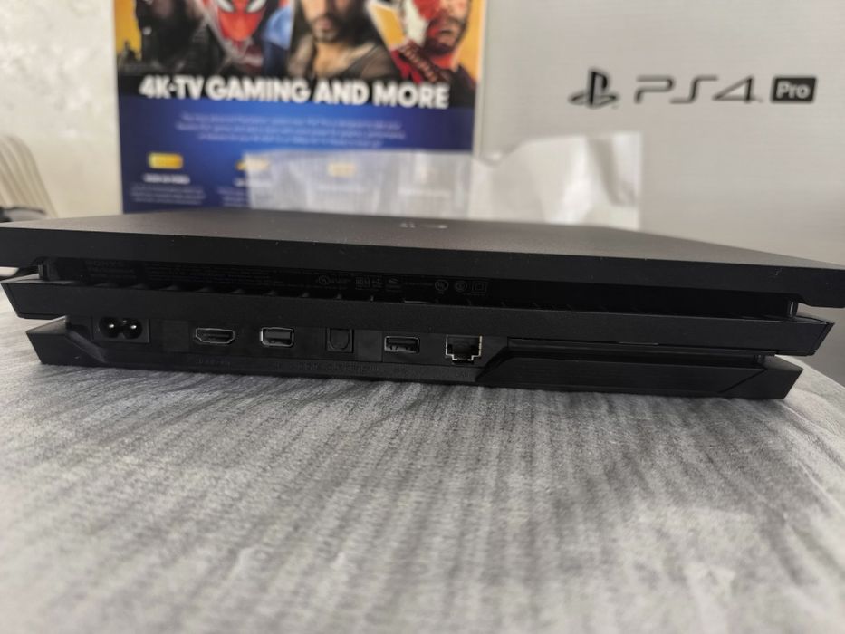 Playstation 4 PRO Идеальный