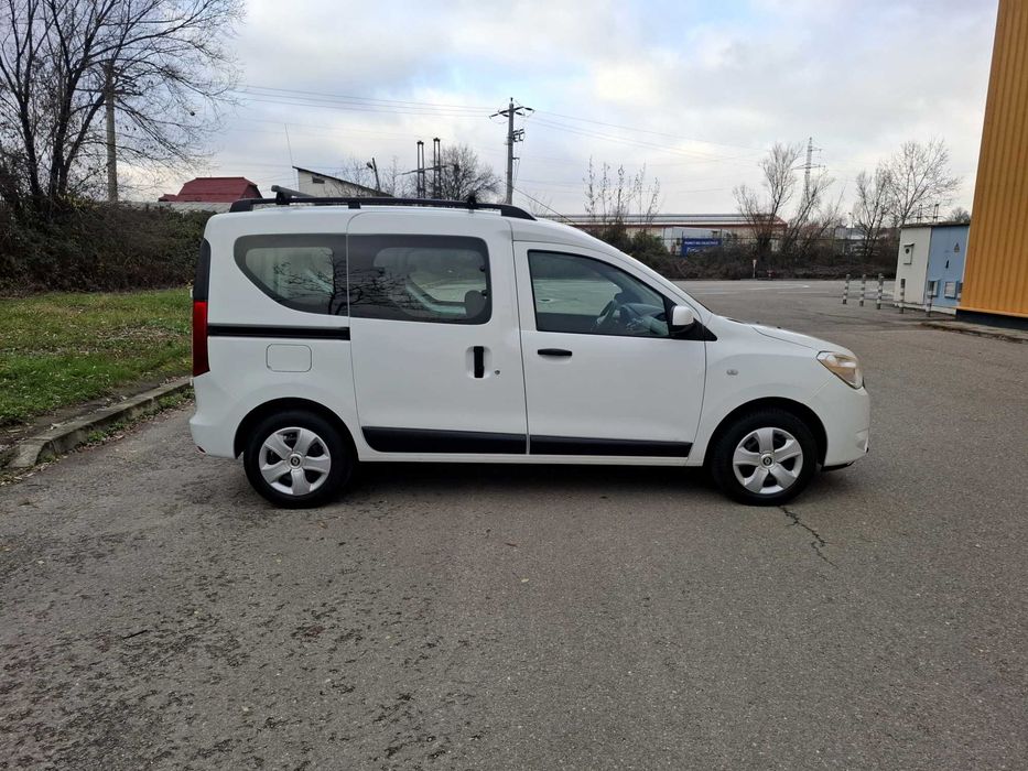 Dacia Dokker  An Fabr.2019. A.C.Motor 1600cm-benzina Clasic.153.000KM