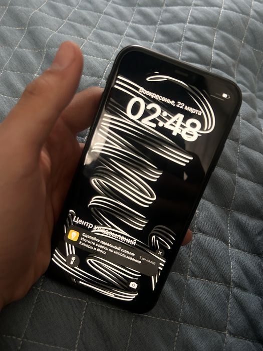 Продам айфон 11 64гб