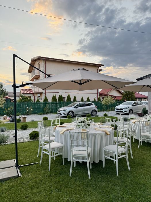 Inchiriem mese, scaune, corturi, umbrele pentru evenimente