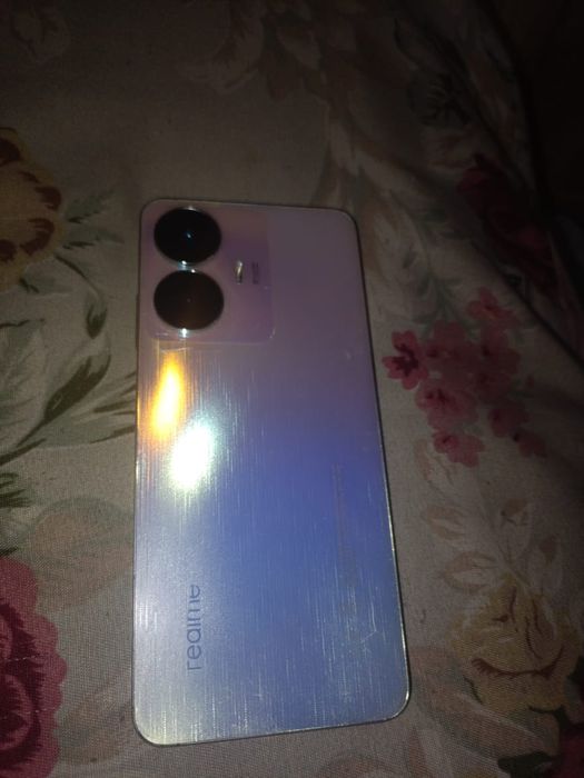 Продам телефоны Realme c55