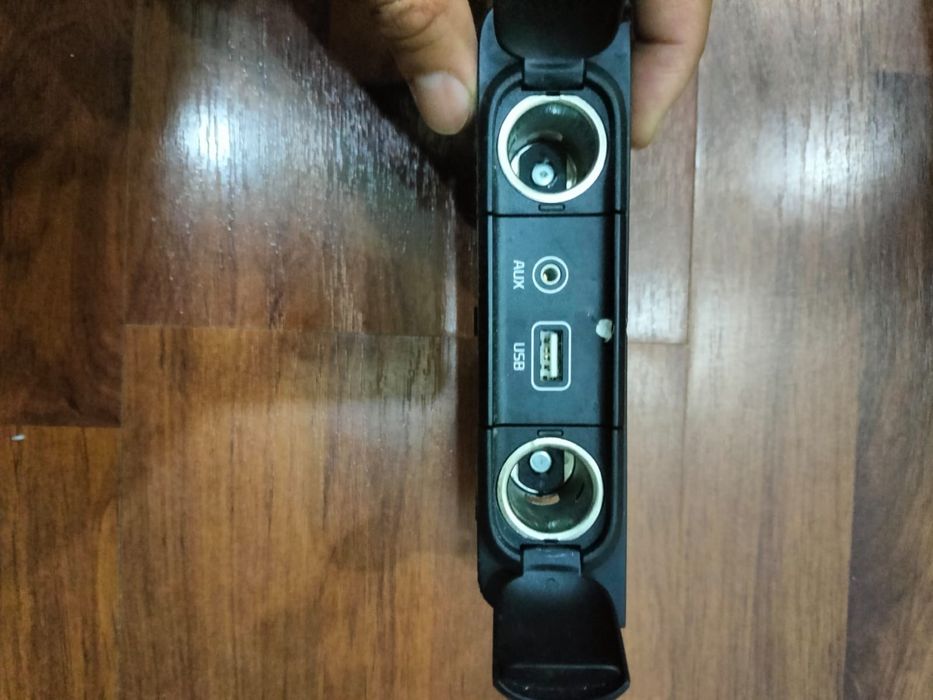 автомобильная панель с портами USB и AUX